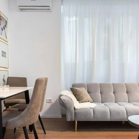 Old Town Poiana 7 Apartamento