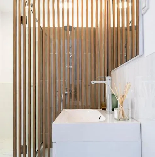 Апартаменти Old Town Poiana 7