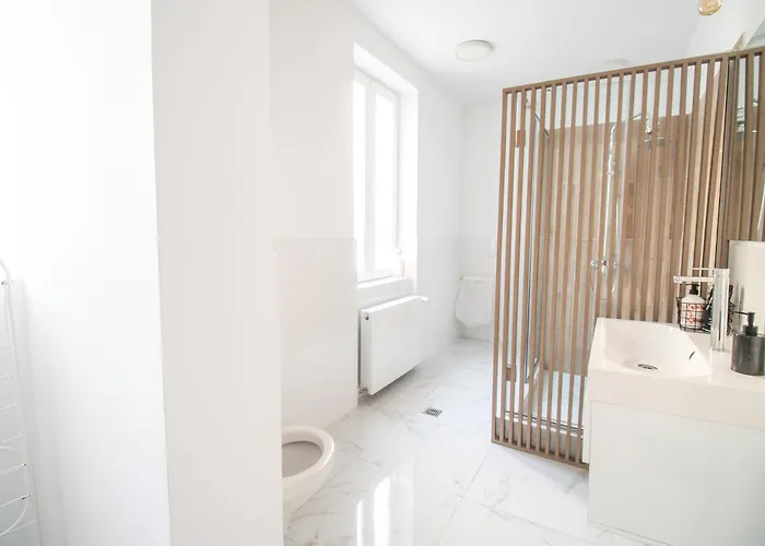 Old Town Poiana 7 Apartman Bukarest